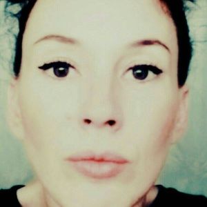 Meet your Posher, DeVette